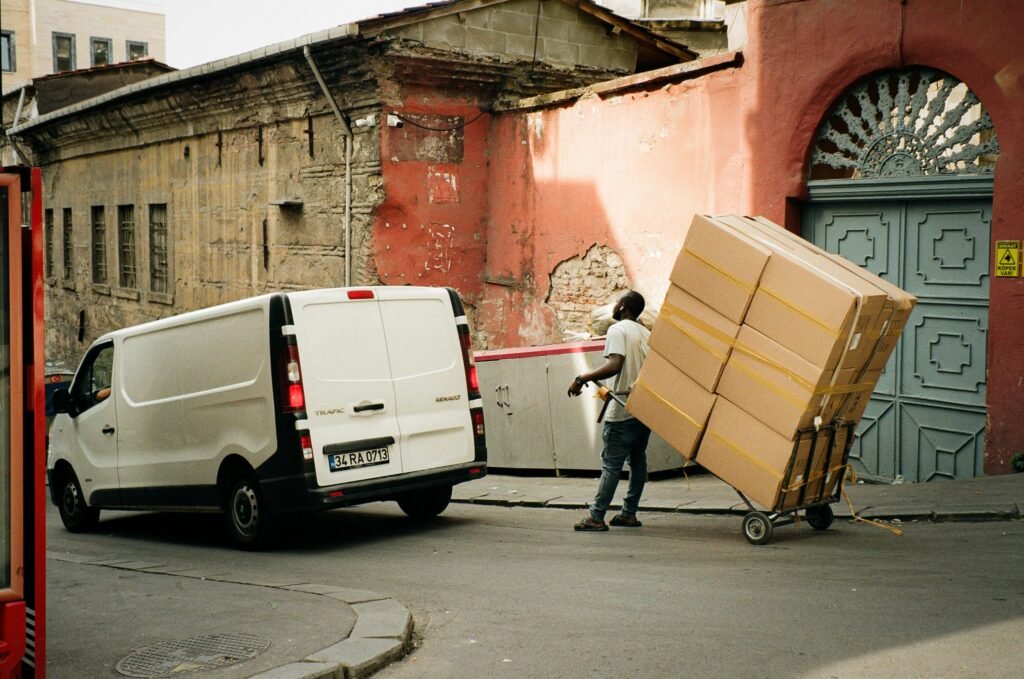 DIY Moving vs. Hiring Professional Movers: Which Is Better?