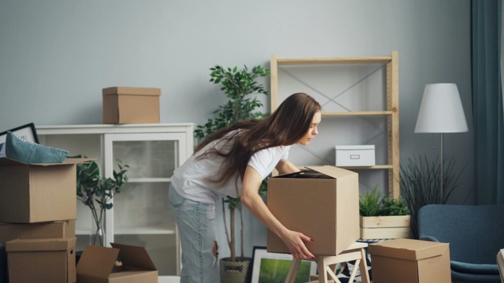how to pack fragile items for moving