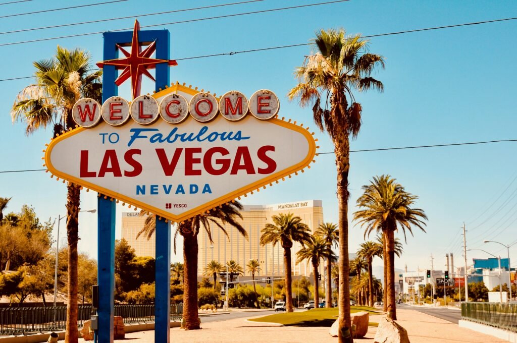 Summer Move from Washington, DC to Las Vegas: Heat, Housing and Arrival Planning